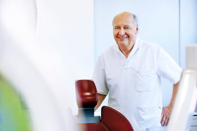 Zahnarzt Dr. Philip Putzer Zentrum Für Zahnmedizin Team - Zentrum für Zahnmedizin | Zahnarzt Dr. Putzer | Hannover